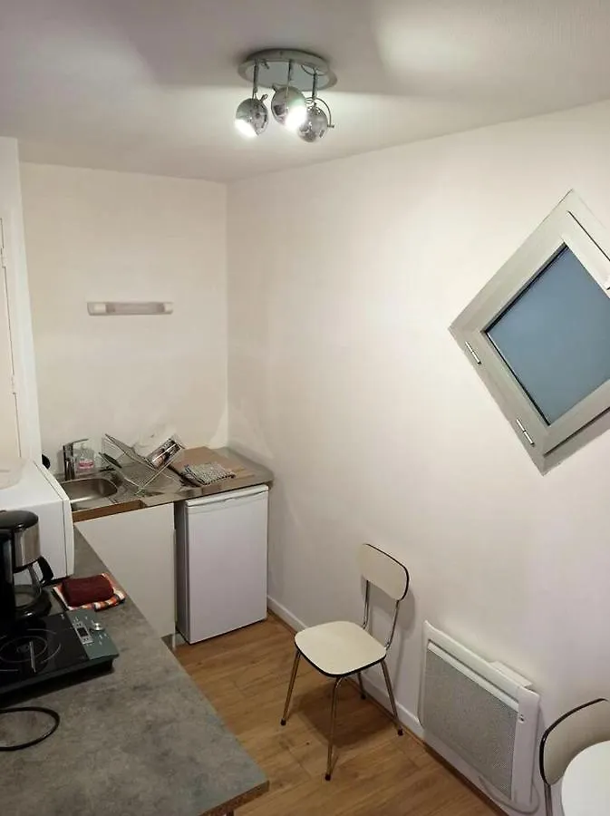 Studio Charmant A Clermont Ferrand 31 M² Parking Inclus Apartment Clermont-Ferrand