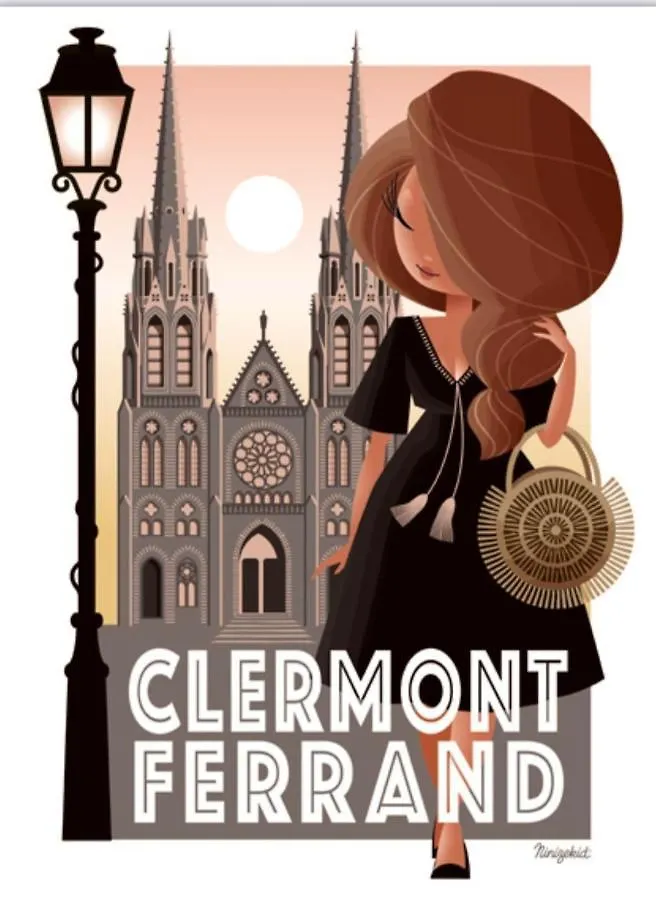 Studio Charmant A Clermont Ferrand 31 M² Parking Inclus 0*, Clermont-Ferrand France